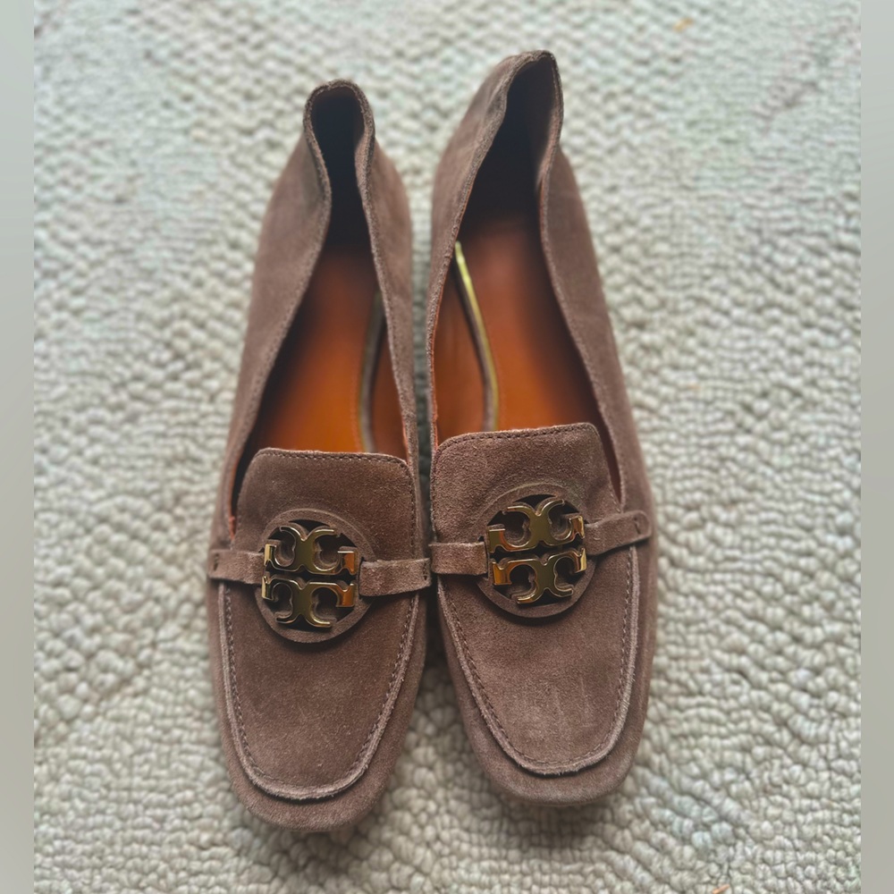 Brown suede Tory Burch flats. Size 10M. Worn once. Great condition